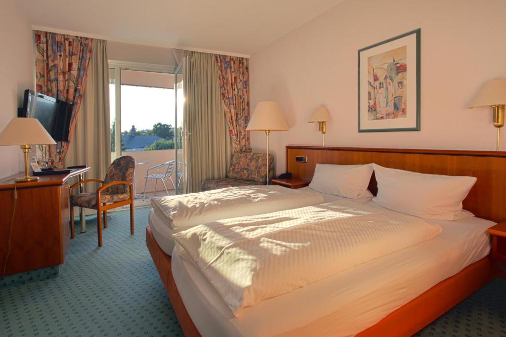 Hotel-Restaurant Esbach Hof Kitzingen Chambre photo